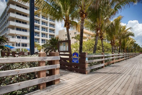 Best Western Atlantic Beach Resort buitenkant 2